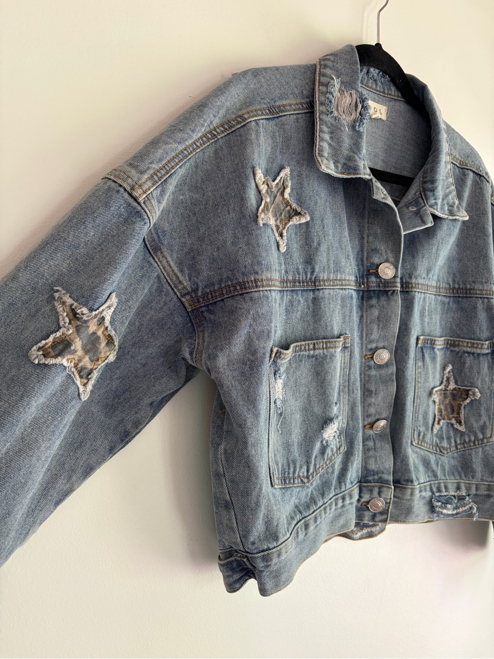 POL Animal Print Star Patch Distressed Denim Jacket Size S - Picture 3 of 7